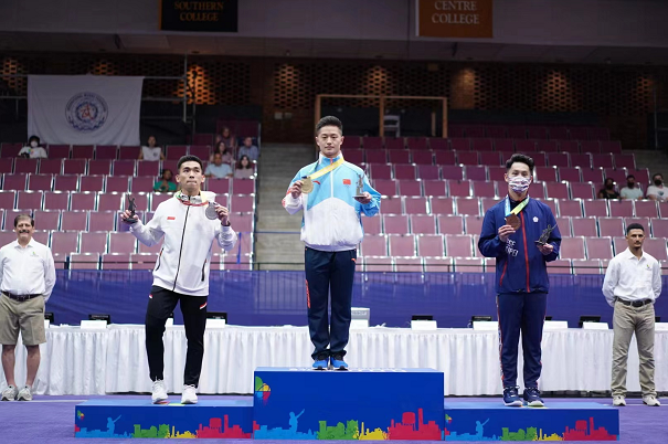 华东交通大学校友刘忠鑫获第十一届世界运动会男子南拳、南棍全能金牌